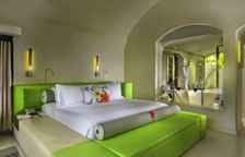 Люкс с красивым видом из окна