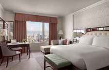 Двухместный номер клубный Superior