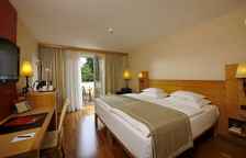 Одноместный номер Standard с видом на улицу