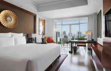 Полулюкс с балконом и с видом на реку