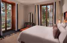 Одноместный люкс Classic c 1 комнатой с балконом и с красивым видом из окна