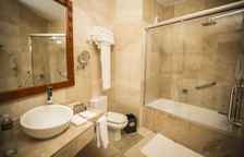 Четырёхместный номер Deluxe с видом на сад