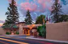 Номер Fireplace Guest