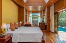 Вилла с бассейном