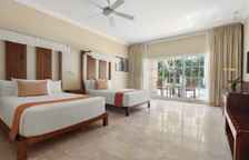 Двухместный полулюкс Sun Club Pool Access