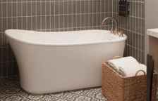 Двухместный номер Standard с видом на бассейн