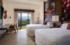 Четырёхместный номер Standard с видом на горы