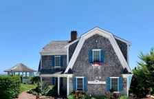 Четырёхместный люкс с видом на океан