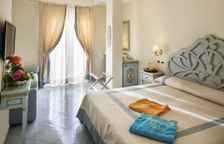 Трёхместный номер Superior с видом на парк