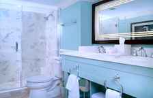 Четырёхместный номер Standard с видом на залив