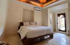 Вилла Pool с 4 комнатами