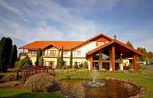 Студия с видом на сад