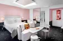 Двухместный номер Premier с балконом