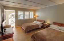 Двухместный номер Deluxe с видом на бассейн