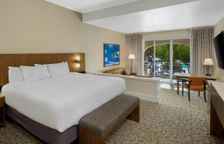 Двухместный номер с видом на бассейн