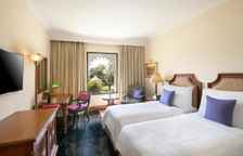 Двухместный номер Deluxe с видом на бассейн