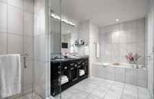 Двухместный люкс Deluxe c 1 комнатой с видом на город