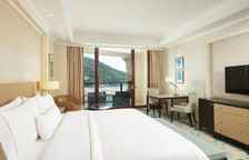 Двухместный номер Standard с балконом и с частичным видом на океан