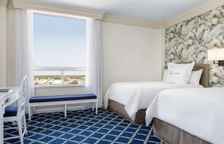 Четырёхместный номер Deluxe с видом на океан