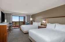 Четырёхместный номер Standard с красивым видом из окна