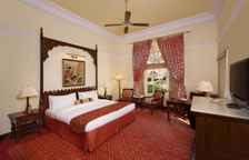 Двухместный номер Luxury с видом на бассейн