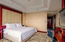 Двухместный номер Canton Tower с видом на реку