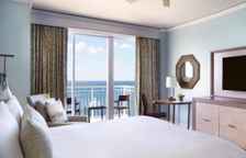 Двухместный номер клубный oceanfront