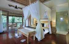 Вилла River Edge Pool