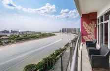 Двухместный номер Deluxe с балконом и с видом на море