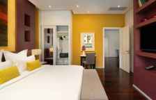 Одноместный семейный люкс Royal с видом на бассейн