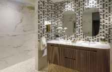 Двухместный люкс с видом на бассейн