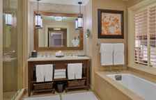 Четырёхместный семейный люкс Deluxe с красивым видом из окна