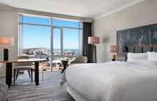 Номер Executive с видом на воду