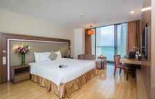 Двухместный номер Executive с балконом и с видом на море