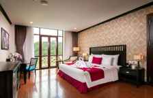 Двухместный номер Deluxe с видом на поле для гольфа