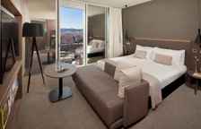 Номер The Level Семейный с видом на город