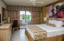 Двухместный номер Standard с видом на окрестности