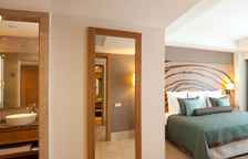 Двухместный номер Standard с видом на окрестности