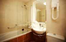 Одноместный номер Superior с балконом и с видом на море