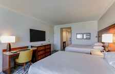 Четырёхместный номер с видом на бассейн