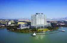 Двухместный номер Deluxe Premier с видом на озеро