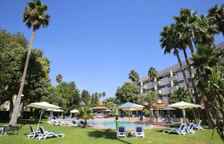 Двухместный номер Standard с видом на бассейн