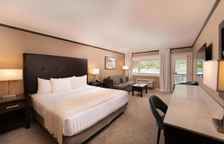 Двухместный номер Standard с видом на озеро