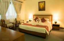 Двухместный номер Standard в здании через дорогу