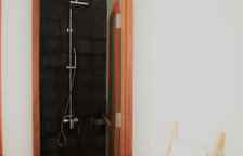 Двухместный номер Superior с балконом и с видом на бассейн