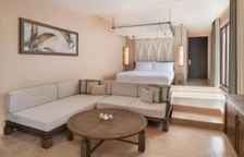 Двухместный номер с террасой Naka