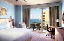 Двухместный люкс Executive c 1 комнатой с частичным видом на океан