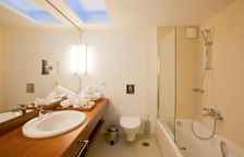 Двухместный номер Standard с частичным видом на море