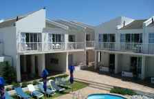 Двухместный номер Standard с видом на бассейн