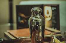 Четырёхместный номер Standard с балконом и с видом на поле для гольфа